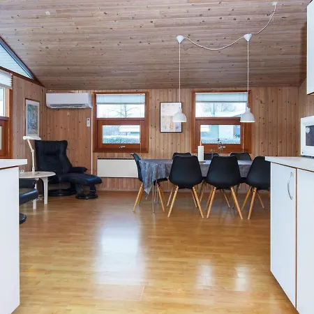 Secluded Retreat With Sauna - By Traum Sonderby (Midtjylland)
