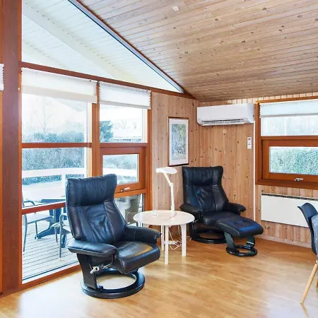 Secluded Retreat With Sauna - By Traum