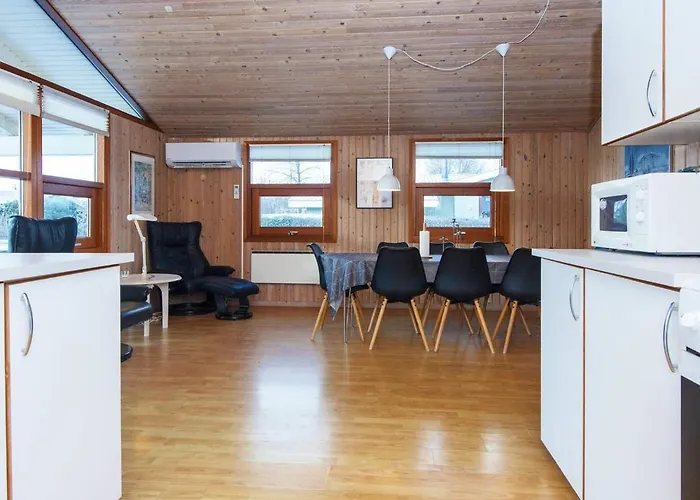 Secluded Retreat With Sauna - By Traum Sonderby (Midtjylland)