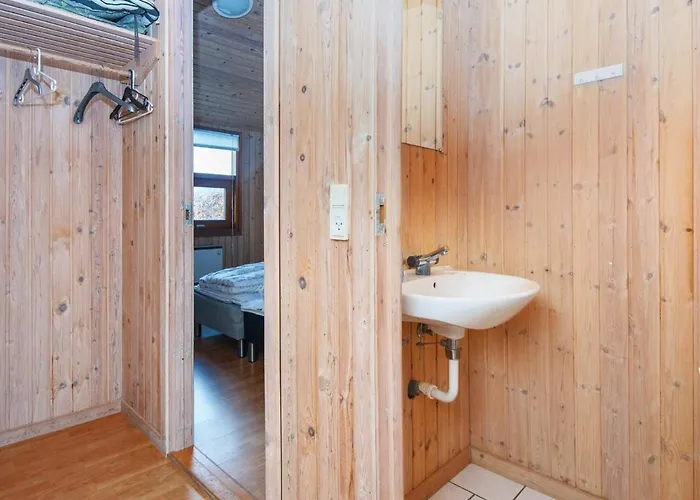 Secluded Retreat With Sauna - By Traum Sonderby (Midtjylland)